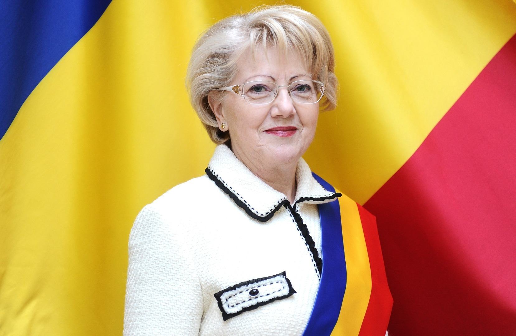 primarul Sibiului doamna Astrid Fodor