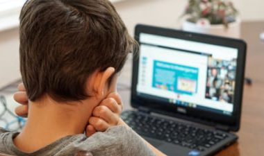 Peste un sfert dintre copiii din Romania nu au acces la educatia online Presedintele Consiliului National al Elevilor Rezultatele sunt cu adevarat alarmante