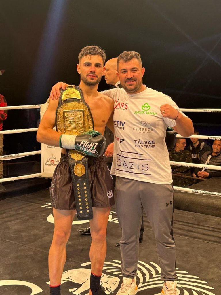 Ionuț Popa este campion mondial la kickbox - Sibiu Independent