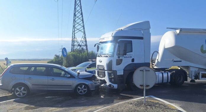 d15e1dee-624e-46d2-9763-c745b9a283dd-2-1