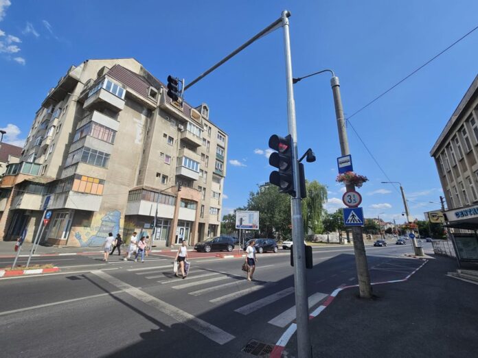 e09bc7cd-f8a0-4d6e-826d-a2b4146799c4