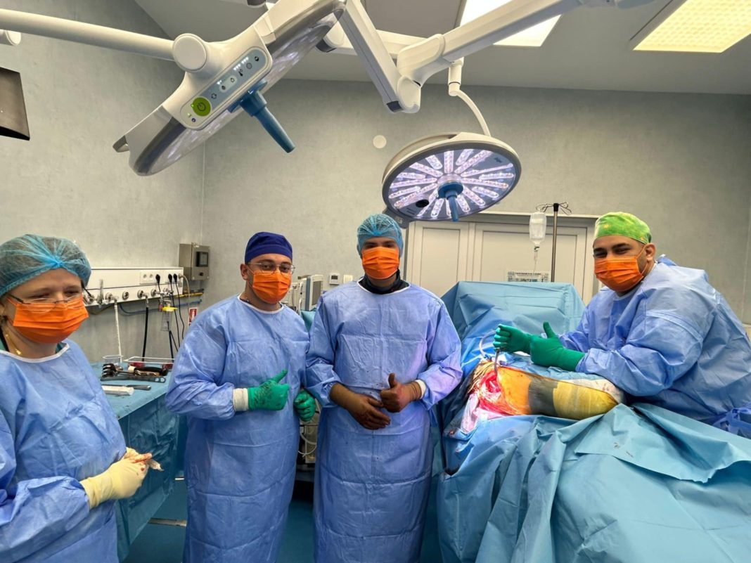 08d717dd-8403-4024-8f17-2883c297b7b8