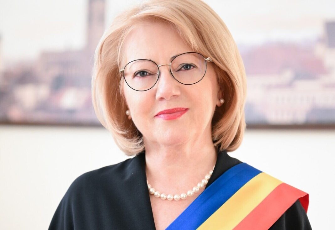 astrid-fodor-e1701442667835