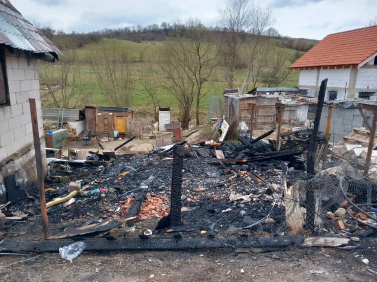 Apel umanitar pentru două familii din Hamba (Sibiu) afectate de un incendiu devastator