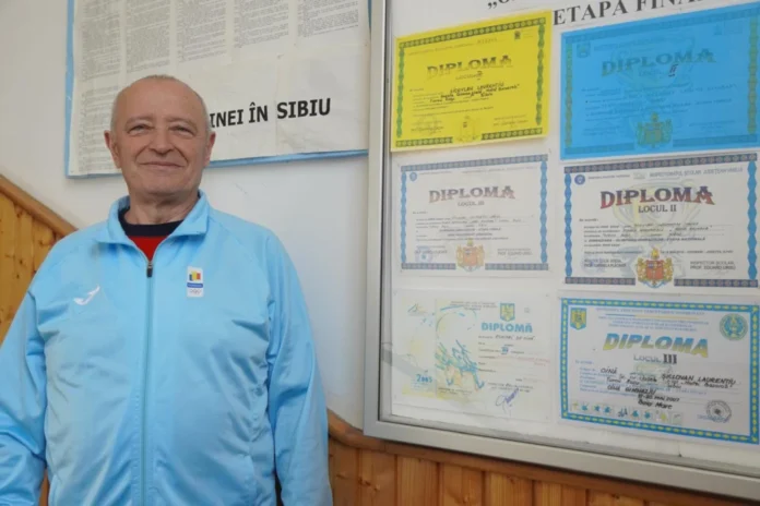 Gloria oinei Turnu Roșu, sculptură emblematică aflată pe vârful muntelui