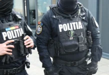 Probleme pentru doi polițiști IPJ Sibiu: unul a fost reținut după o bătaie și a plecat din sistem, altul a folosit fără drept autospeciala Polițiști IPJ Sibiu în timpul unei acțiuni, probabil în fața sediului instituției