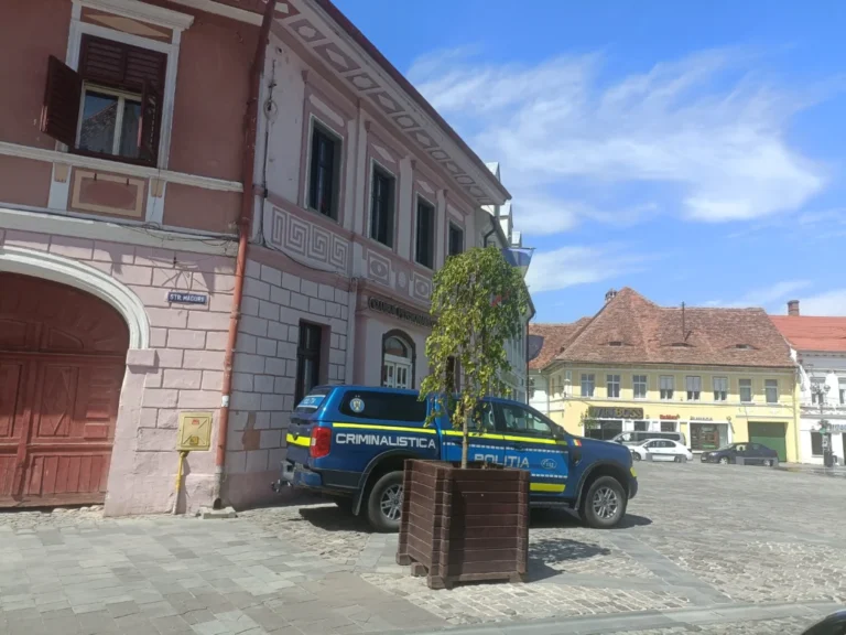 Descindere a Poliției la Primăria Cisnădie, în timpul unui concurs pentru ocuparea unui post de inspector